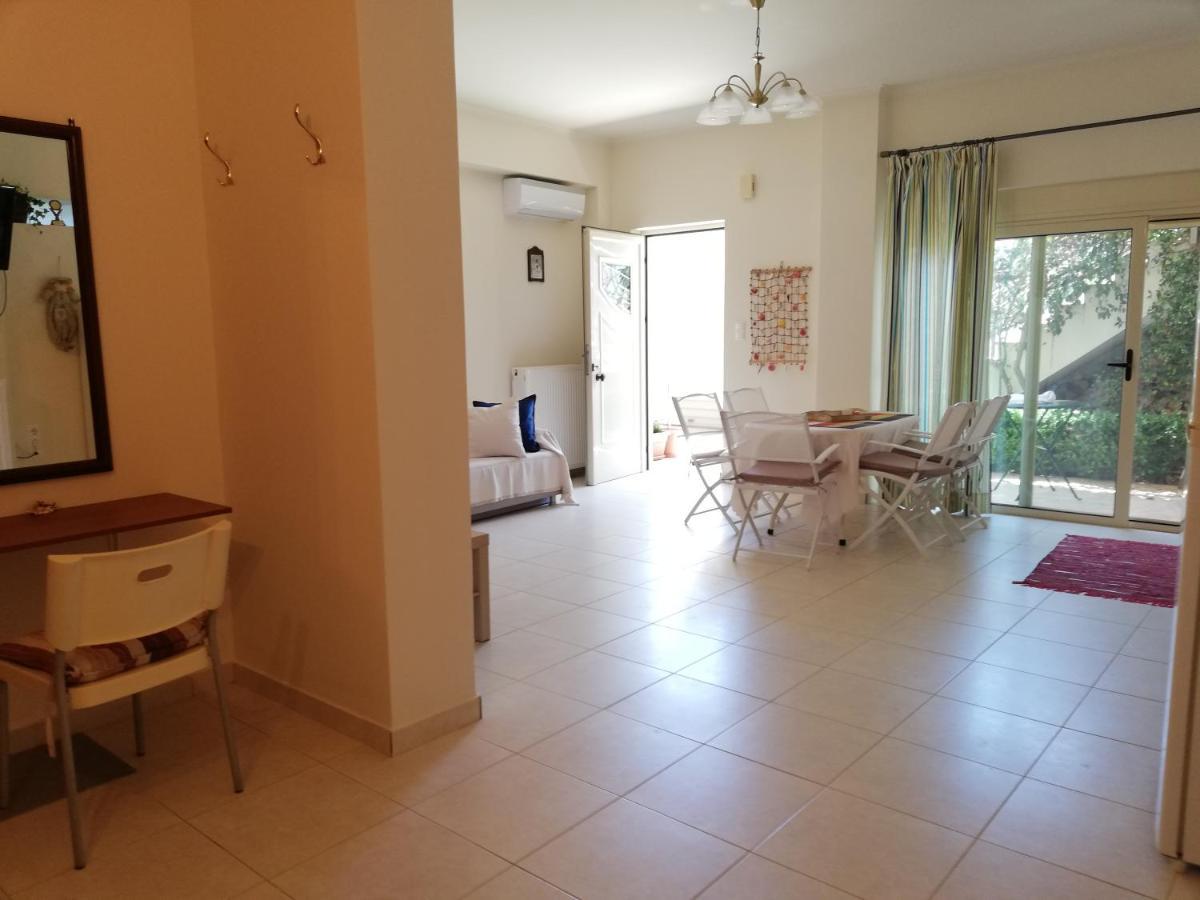 Althea Holiday Studio Agia Marina  Bagian luar foto